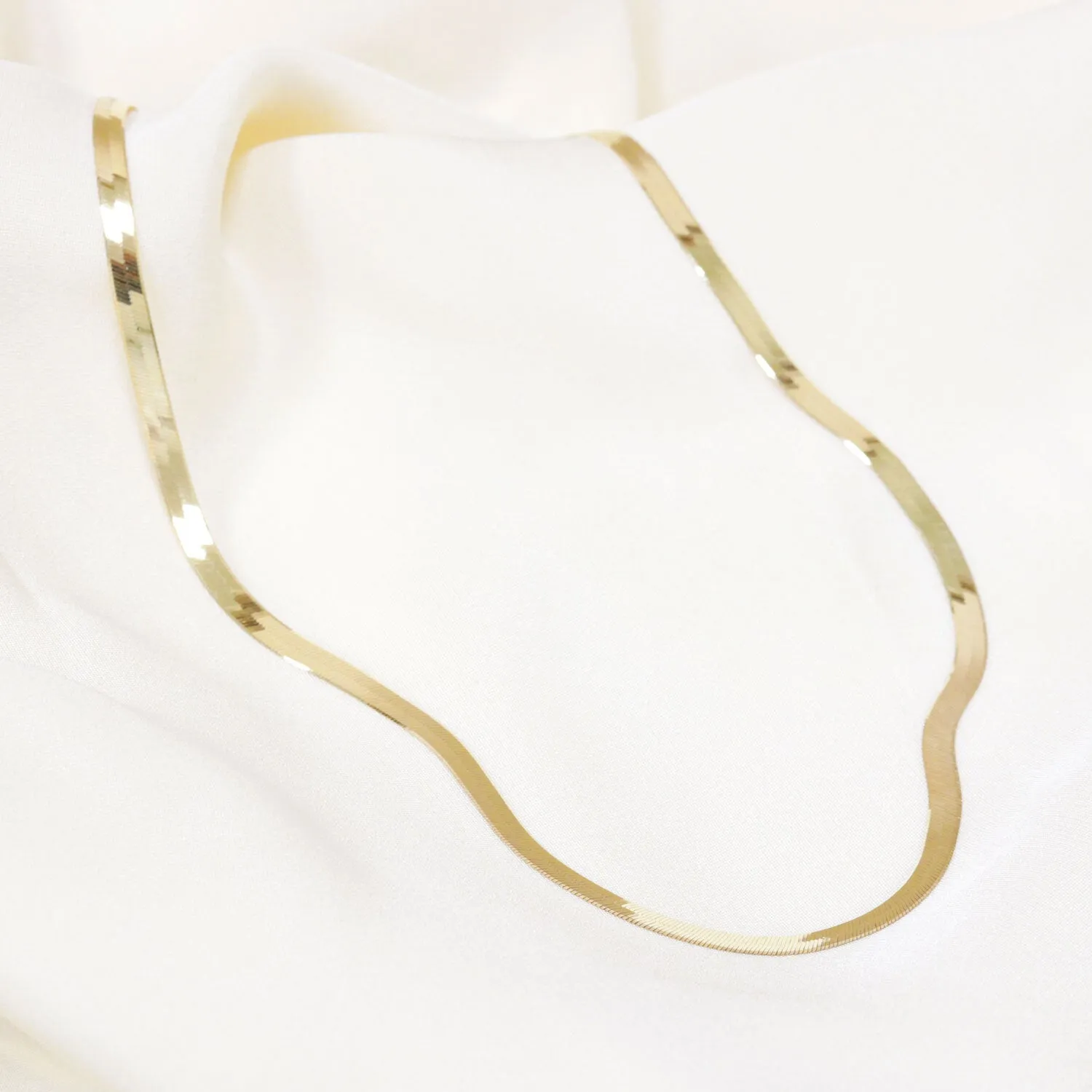 14K Gold Grand Herringbone Necklace 5mm