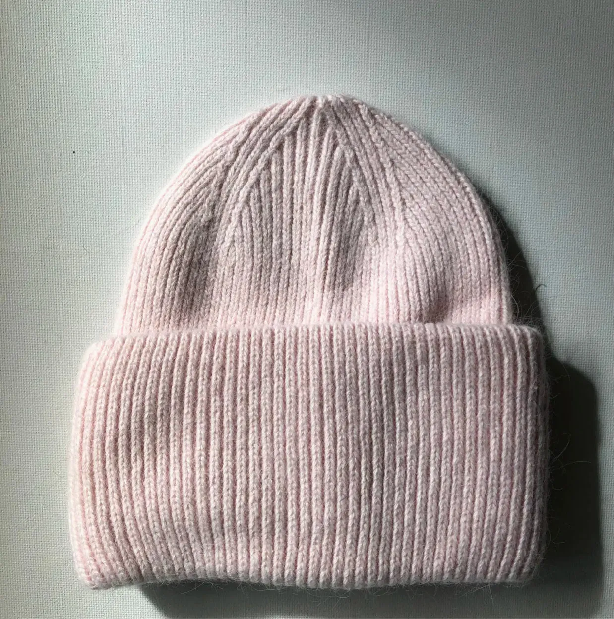 BILLY BAMBOO ROYAL ANGORA WOOL BEANIE - snow pastel