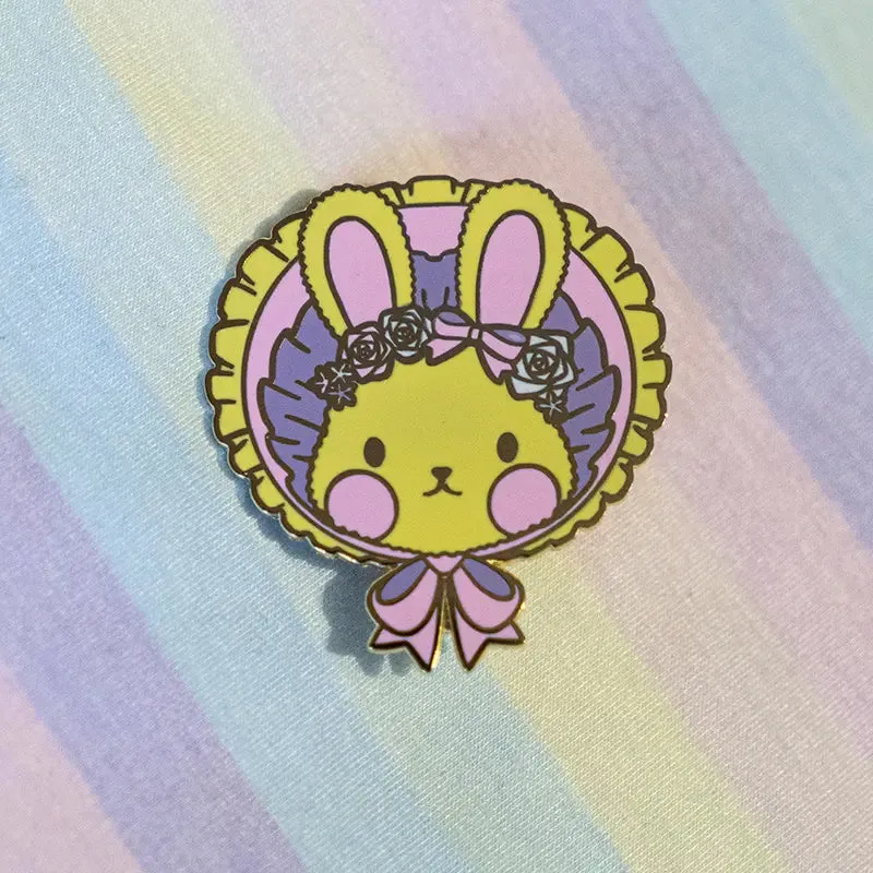 Bonnet Bunny (Bubblegum) Pin