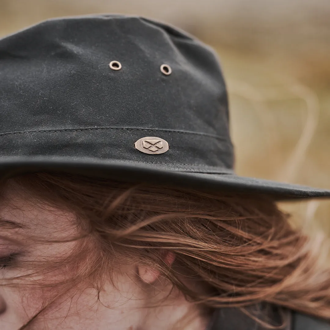 Caledonia Waxed Hat by Hoggs of Fife