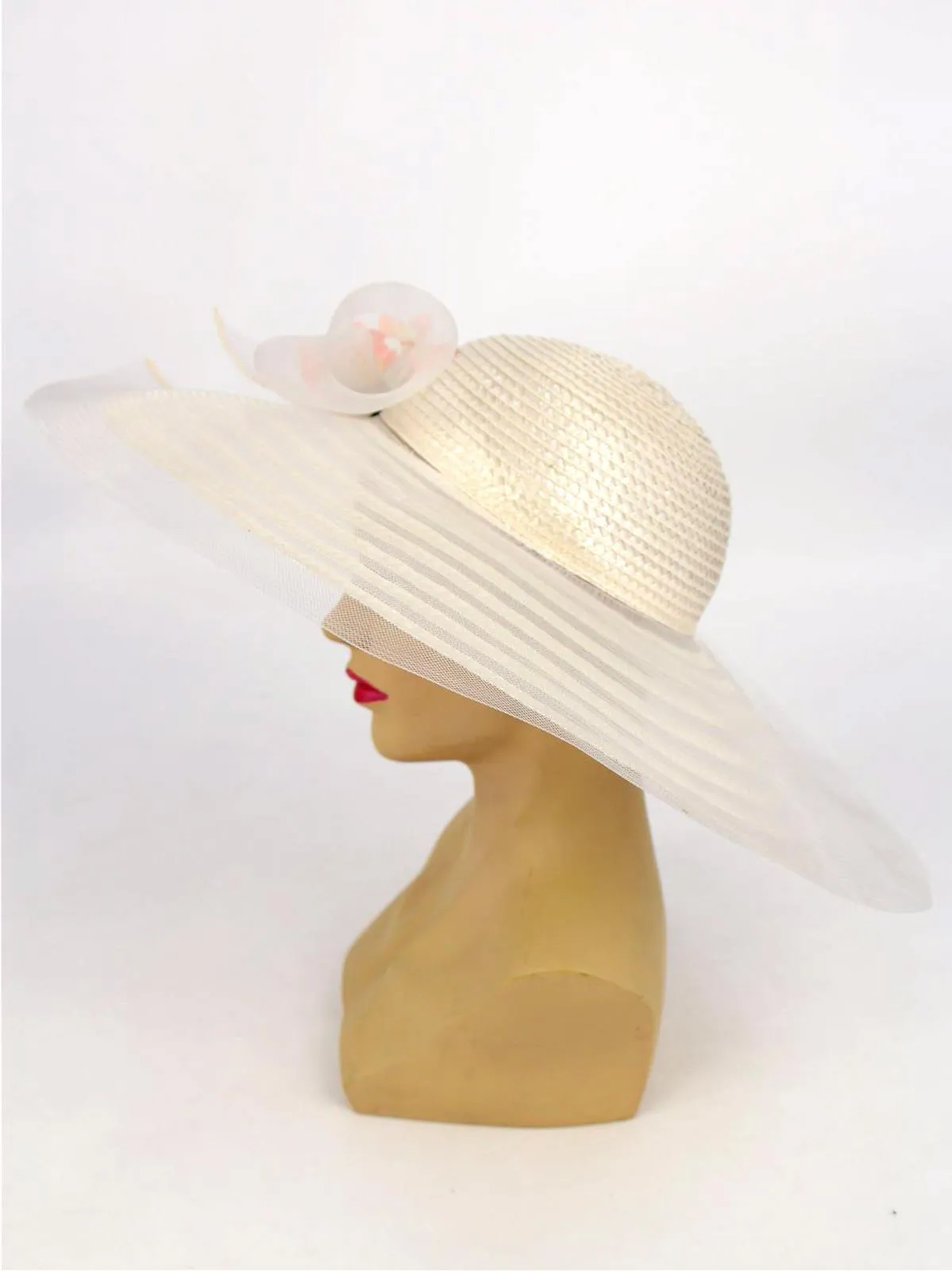 White Seventies Sun Hat Floral Decor